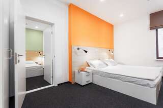 Отель Orange Hotel Одесса Двухместный номер Делюкс с 1 кроватью или 2 отдельными кроватями-1